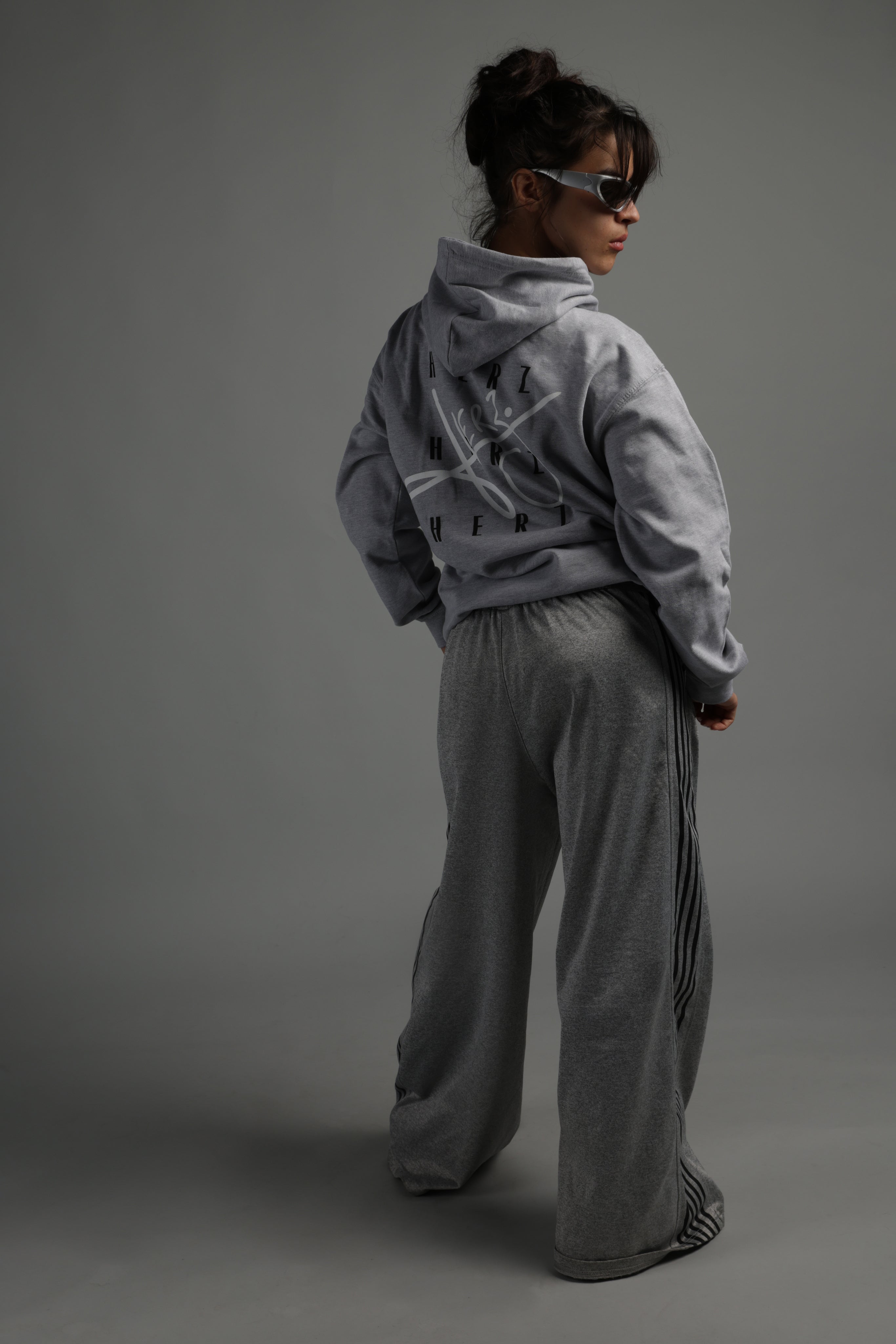 DAY OFF FOR ICONS – Hoodie