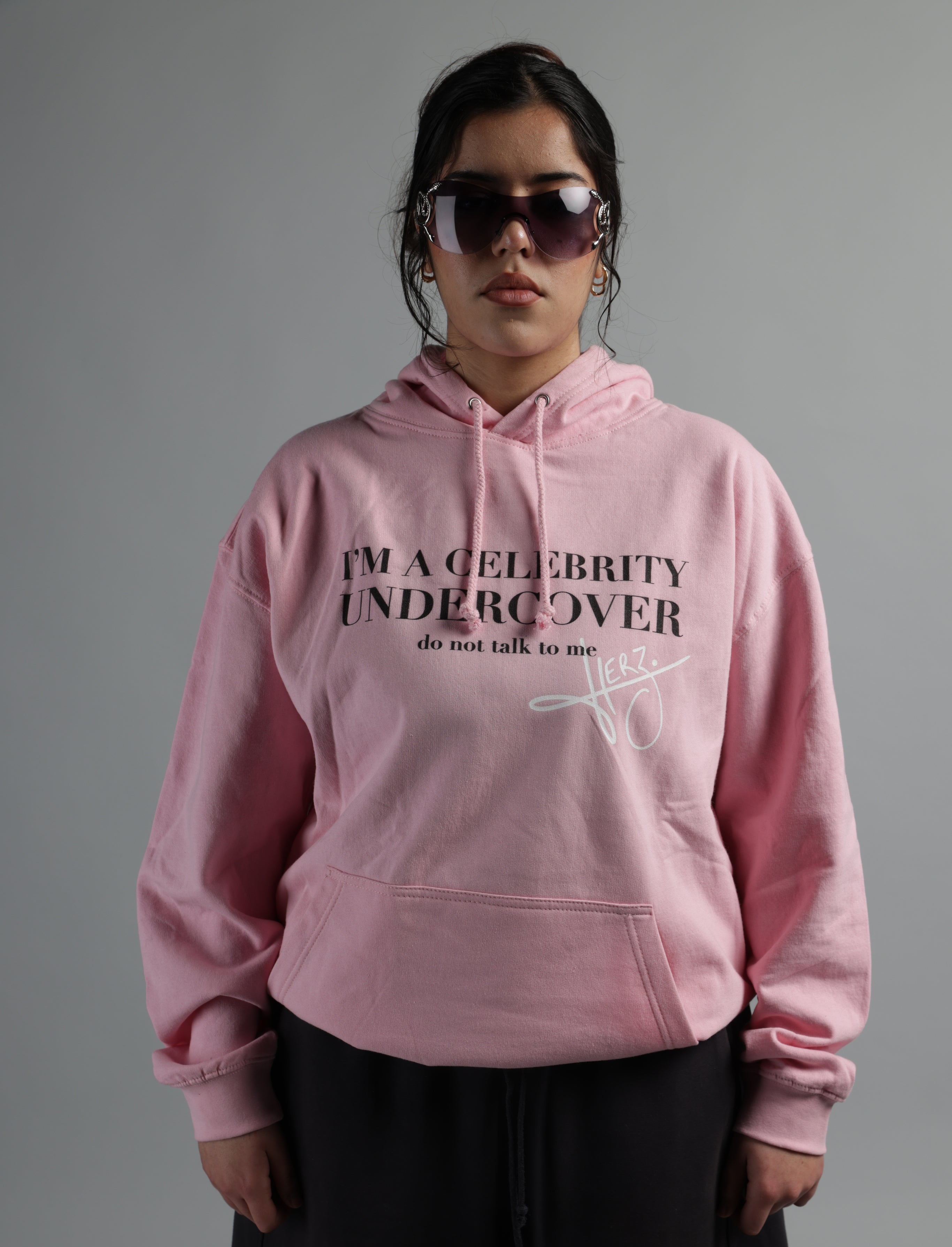 CELEBRITY UNDERCOVER – hoodie