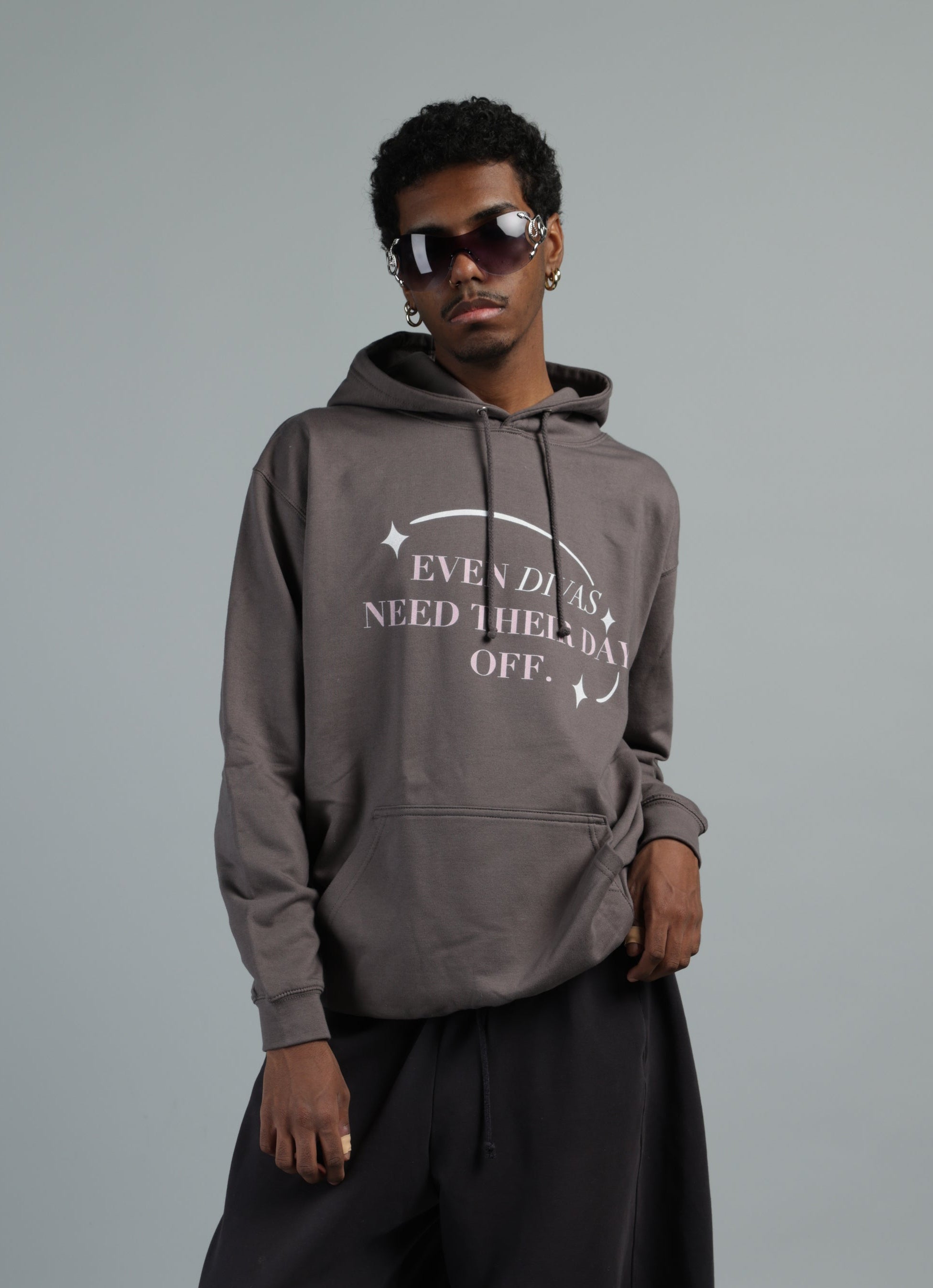 DAY OFF FOR DIVAS – hoodie